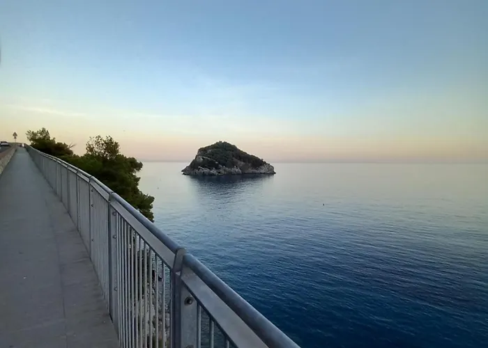Tramonto Sul Mare - Sea شقة *