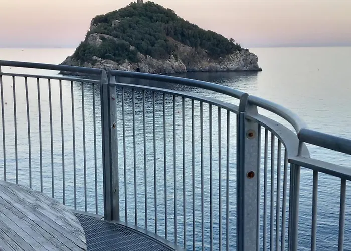 Апартаменты Tramonto Sul Mare - Sea Савона